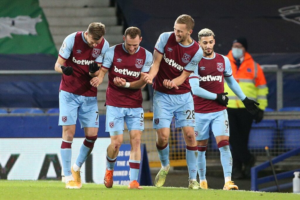 West Ham đang gặp rất nhiều khó khăn ở giai đoạn đầu mùa giải